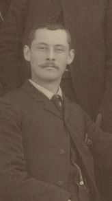 Frank Felshaw Merrill (1868 - 1942) Profile