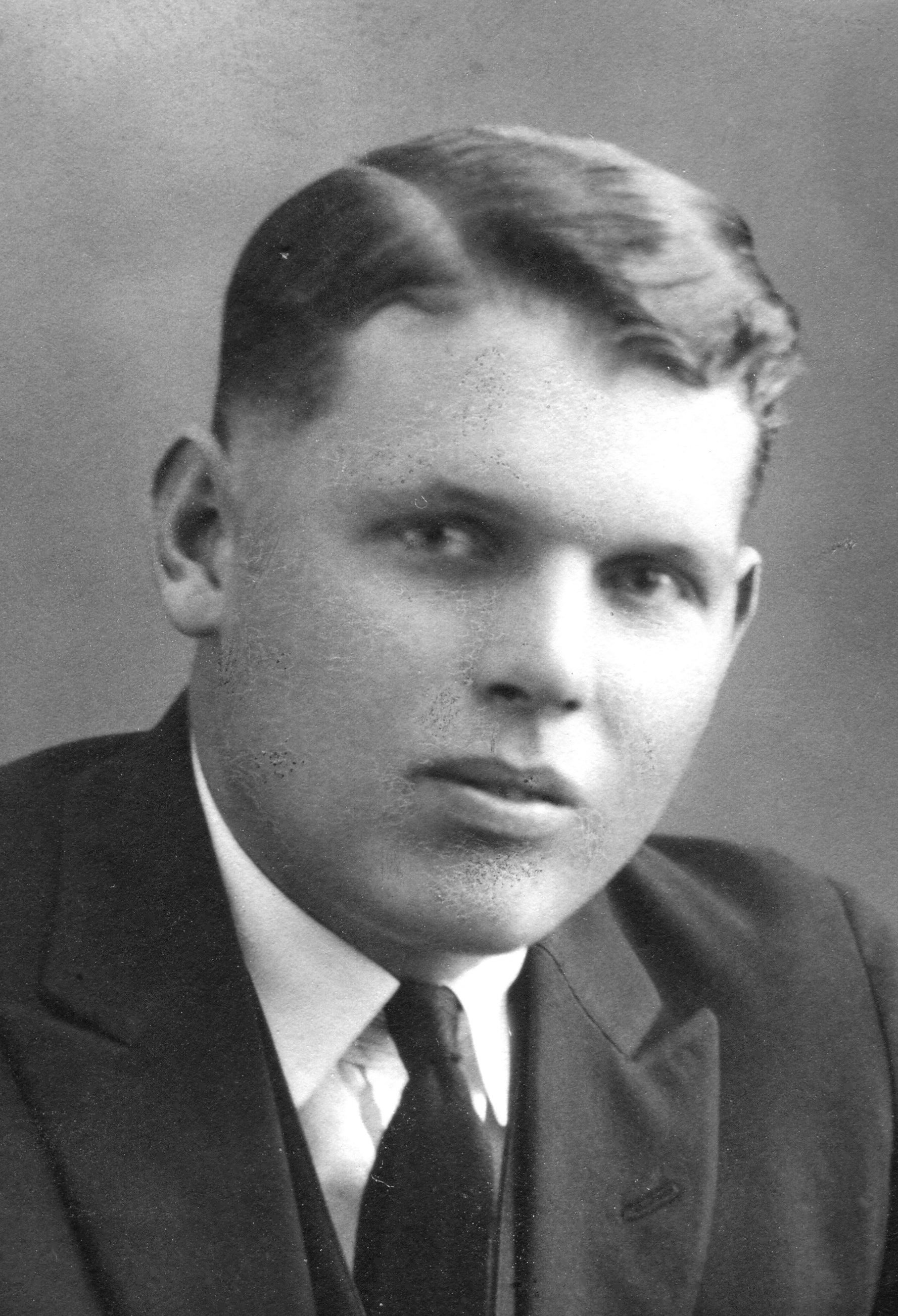 Grant Harry Mortensen (1905 - 1969) Profile