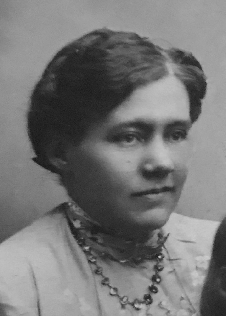 Hulda Garff Mickelson (1873 - 1967) Profile