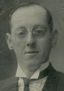 Lewis Bigler Merrill (1887 - 1937) Profile