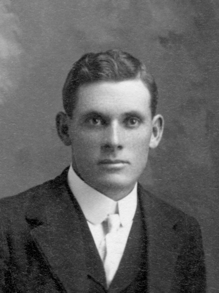 Randolph Stewart McKinnon (1871 - 1935) Profile