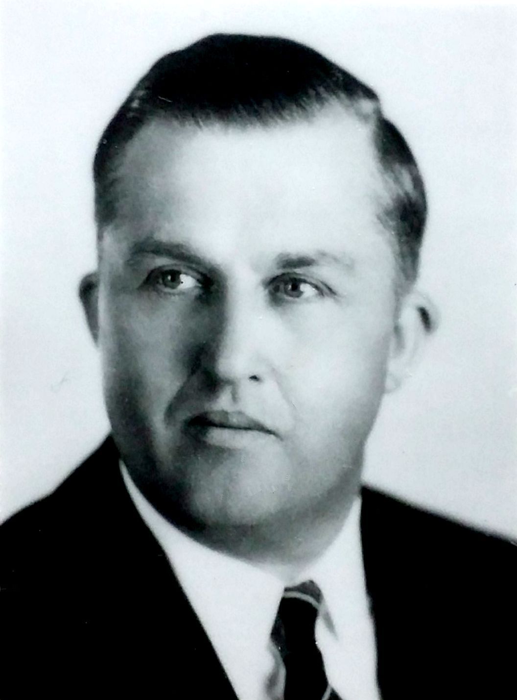 Richard William Madsen Jr. (1898 - 1984) Profile