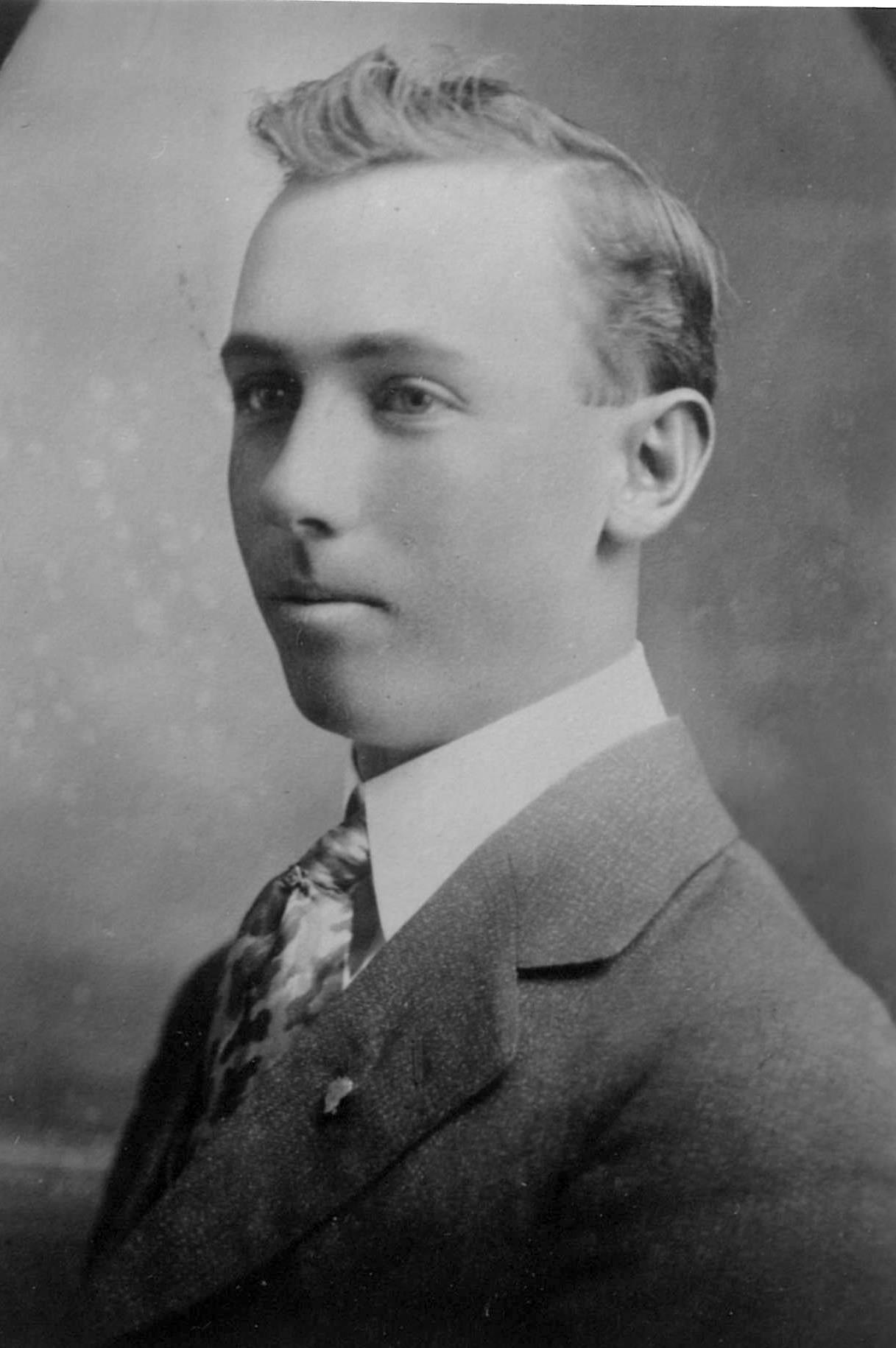 Warner Bryce Mattice (1900 - 1996) Profile