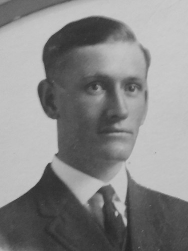 Edgar Nelson (1890 - 1981) Profile