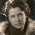 Esther Ontiveras Acosta (1914 - 1999) Profile