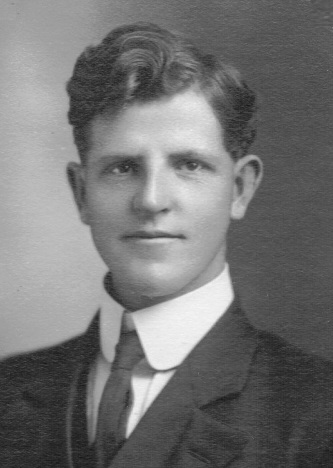 Hyrum Joseph Olsen (1877 - 1936) Profile