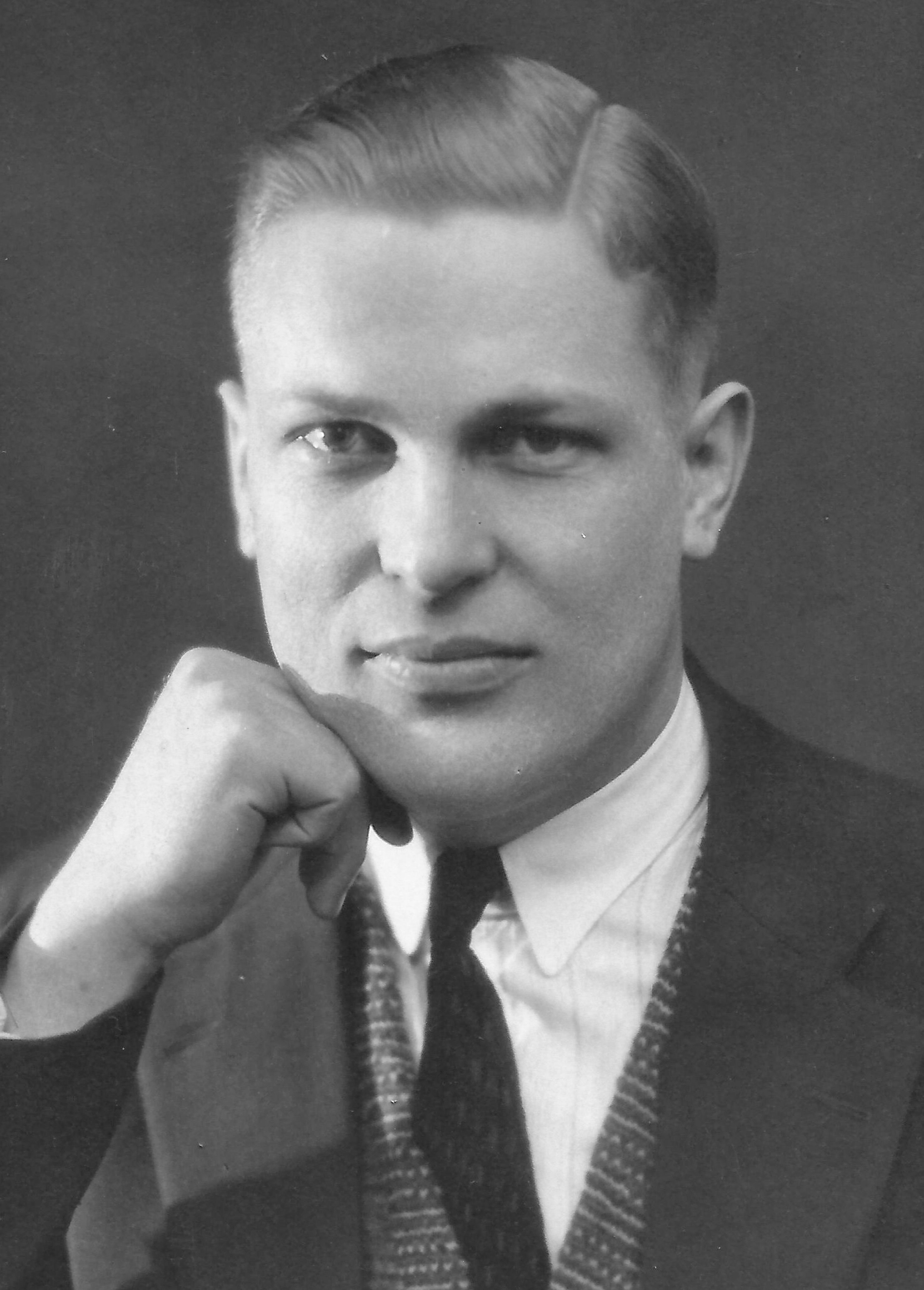 Bryan L Petersen (1901 - 1967) Profile