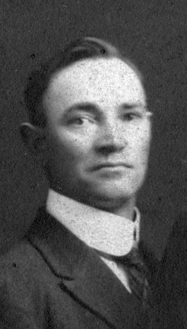 Chester Charles Pulley (1883 - 1940) Profile