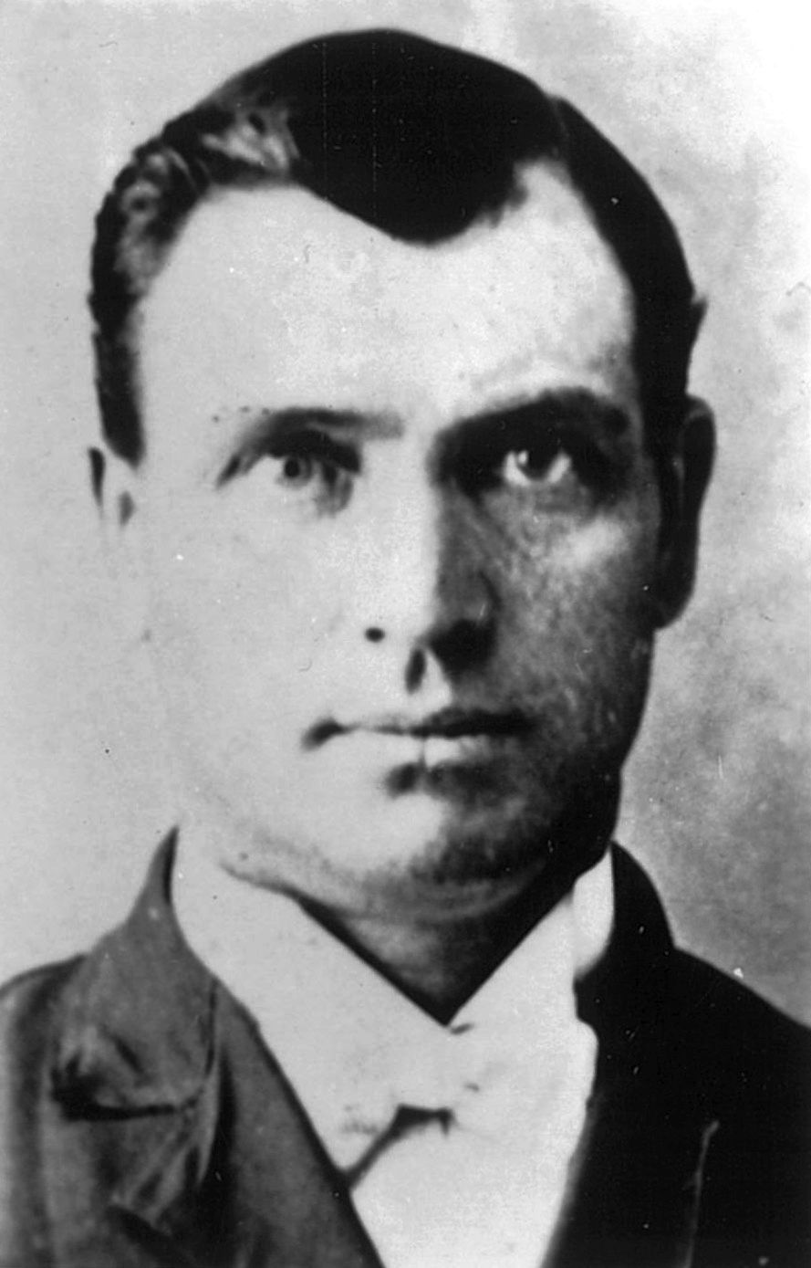 Frederick William Richards (1866 - 1945) Profile