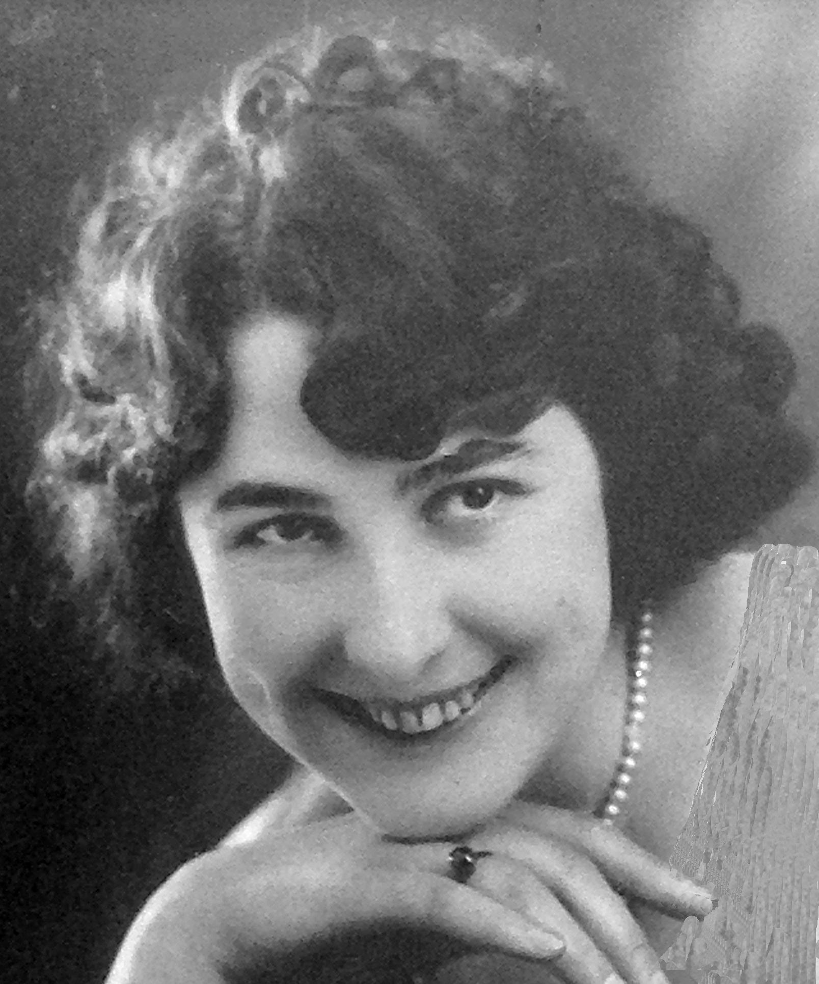 Julia Paxman (1897 - 1986) Profile