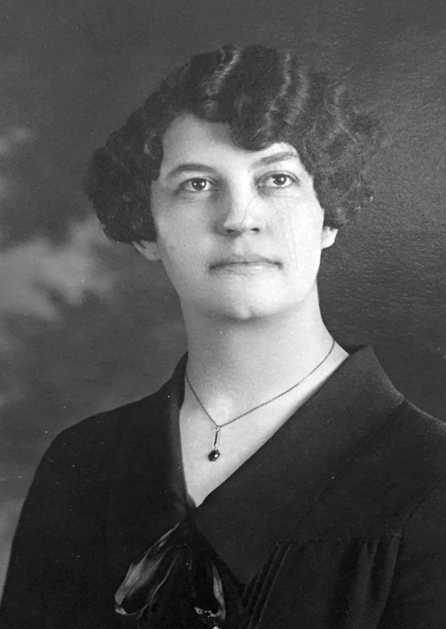 May Petersen (1901 - 1976) Profile