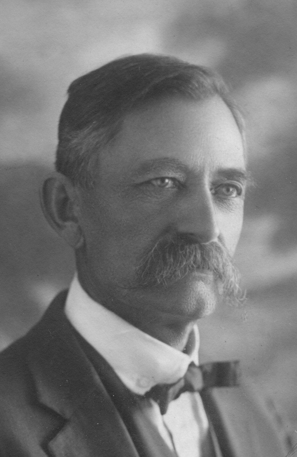 Isaac Bullock Roberts (1860 - 1920) Profile