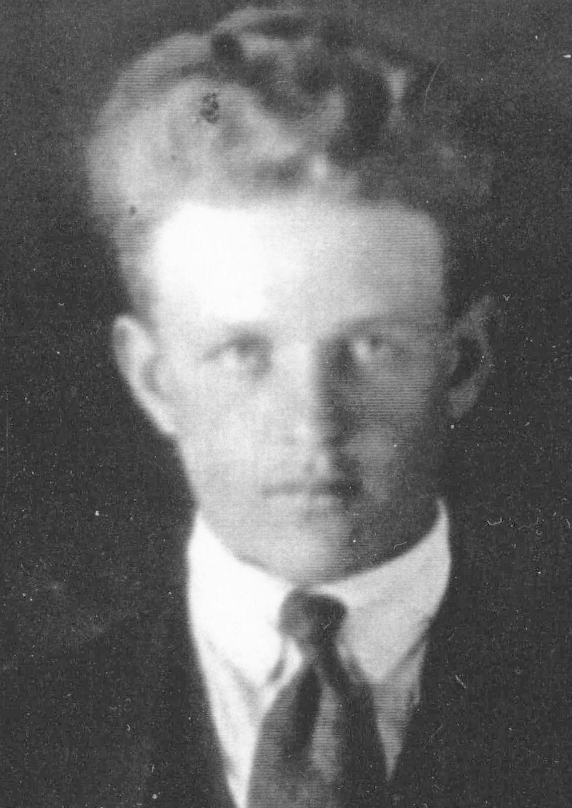 Christopher Lister Riding Jr. (1905 - 1929) Profile