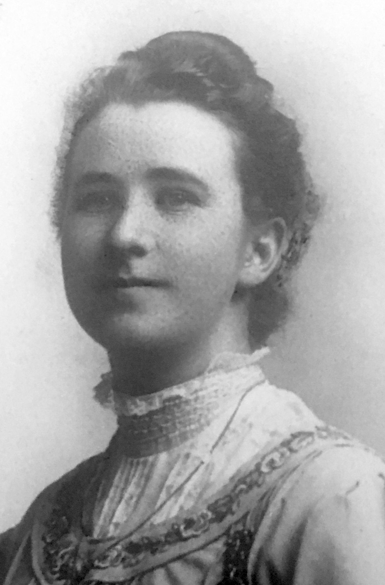 Henrietta Hope Russell (1889 - 1976) Profile
