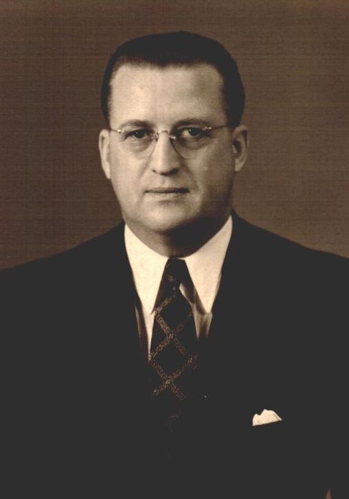 Hilton Alexander Robertson (1891 - 1983) Profile