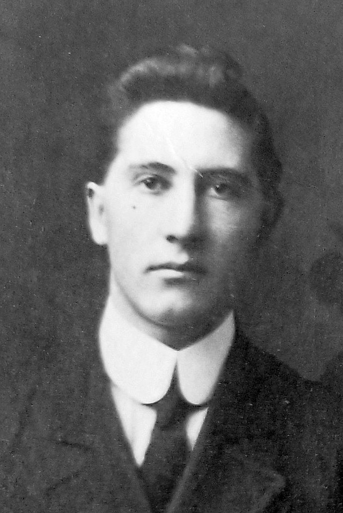 Howard L Randall (1887 - 1956) Profile