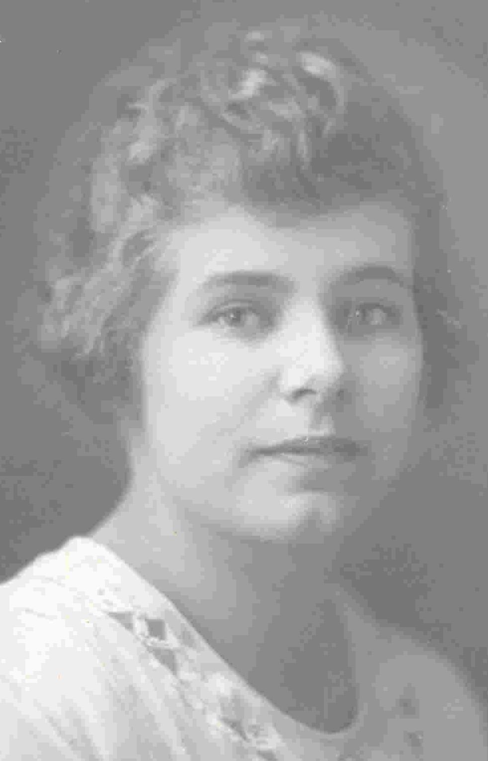 Mary Riggs (1897 - 1983) Profile