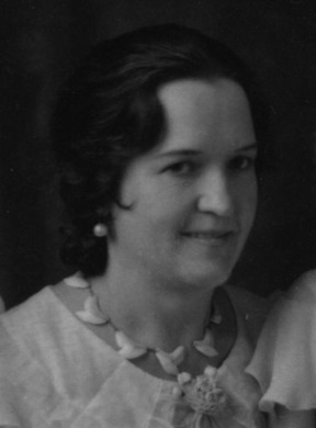 Muriel Ann Robinson (1896 - 1983) Profile