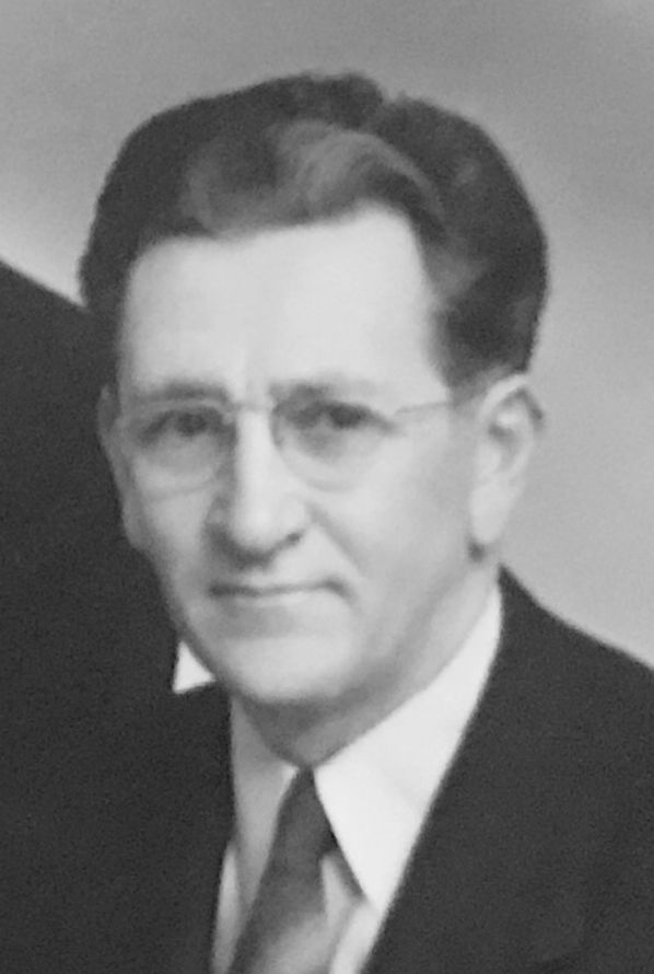 Ray Engebretson (1899 - 1987) Profile