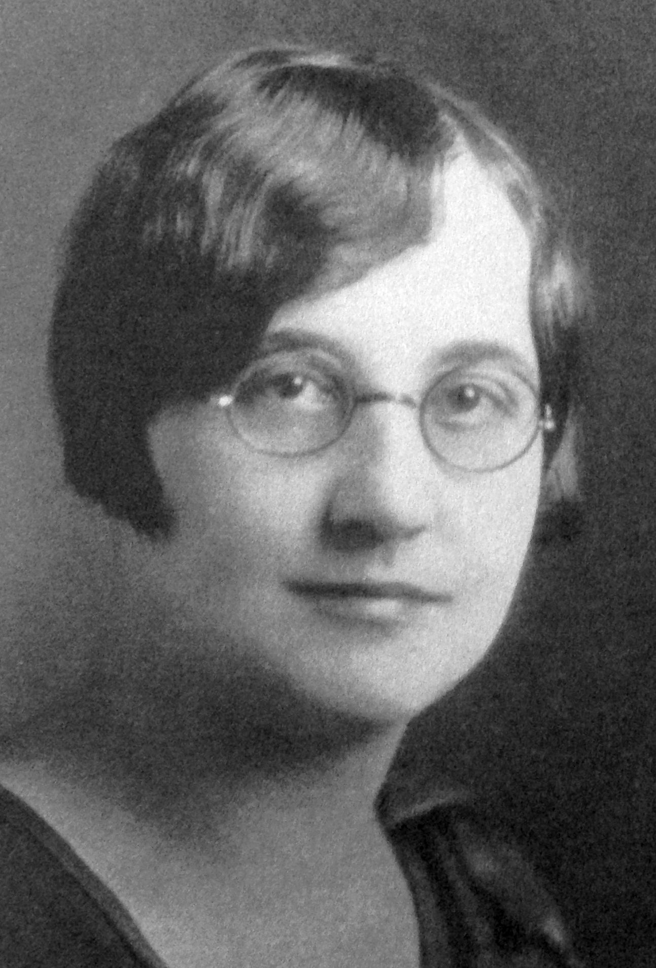 Fanny Marie Swann (1897 - 1988) Profile