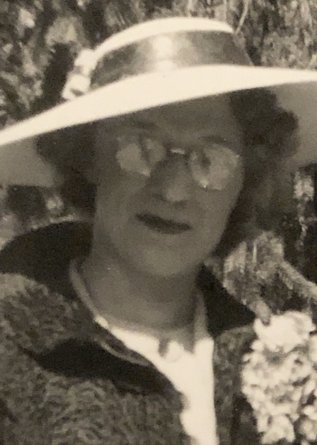 Norma Sears (1891 - 1973) Profile