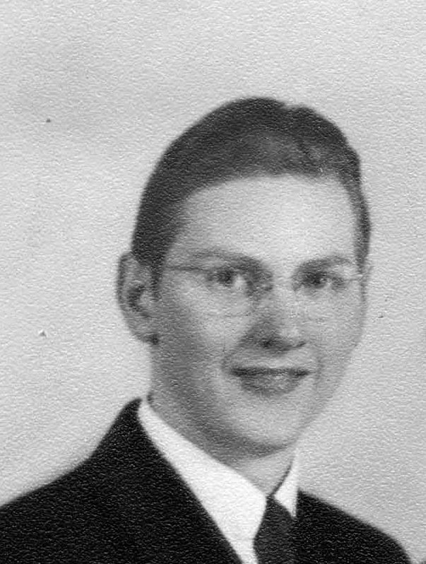 Thomas Frank Swallow (1918 - 2015) Profile