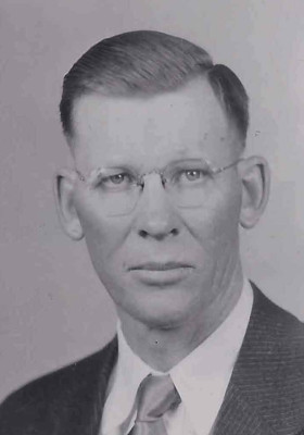William Ervin Schiess (1909 - 1992) Profile