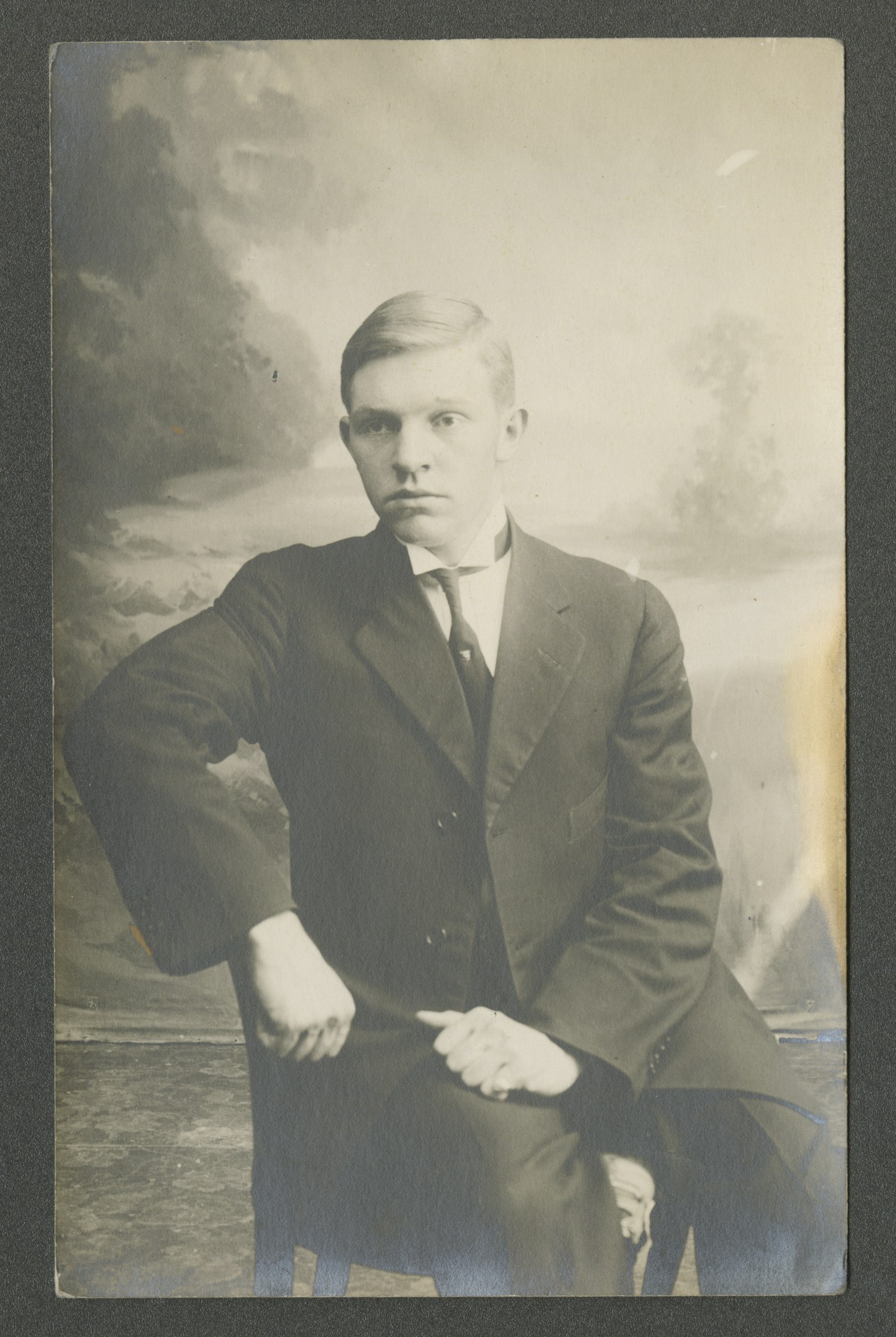Leland Stanford Tate (1893 - 1976) Profile