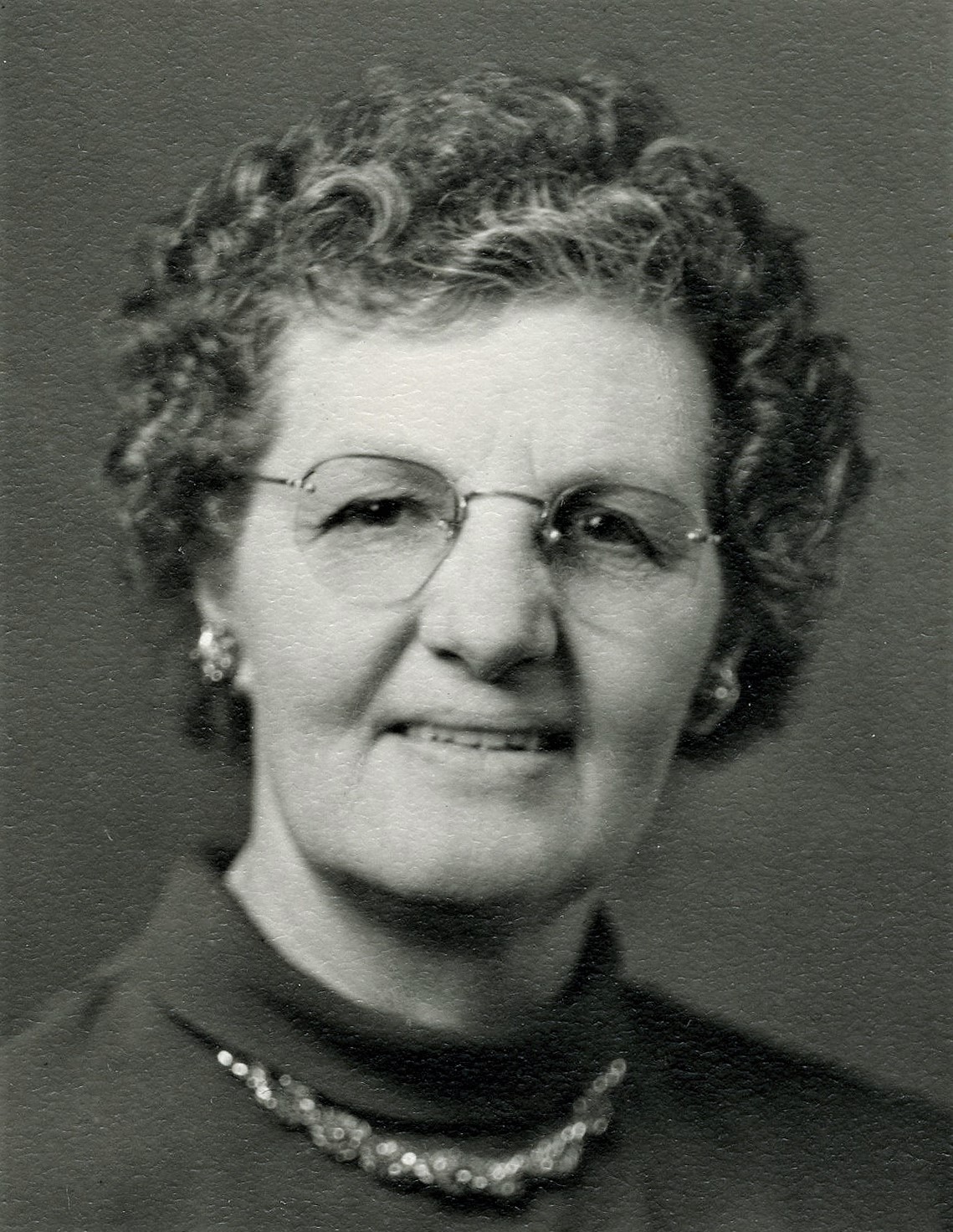 Camille Ella Tueller (1892-1982) Profile