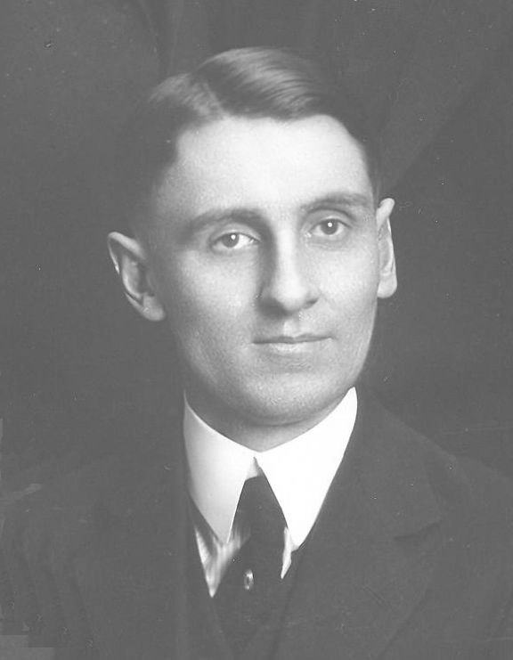 Elliot Campbell Taylor (1888 - 1983) Profile
