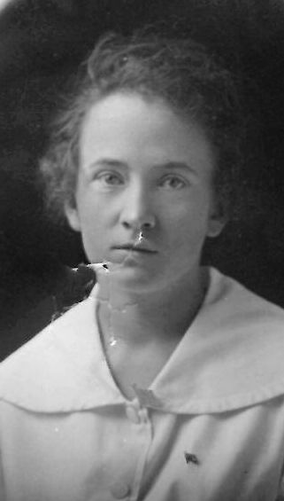 Laura Tree (1894 - 1985) Profile