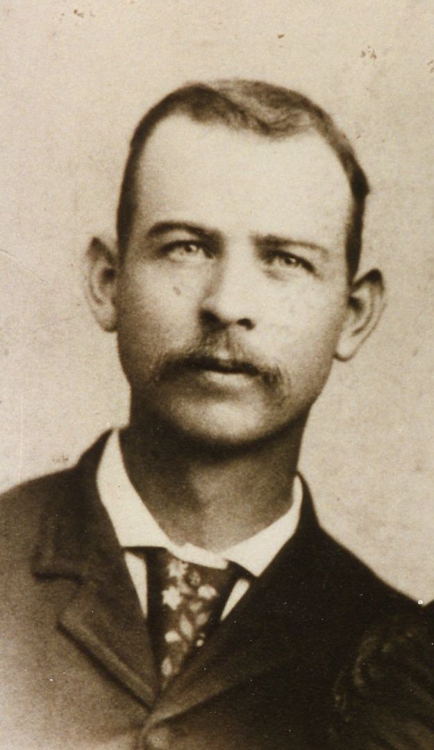 Lorenzo E Tibbitts (1861 - 1910) Profile