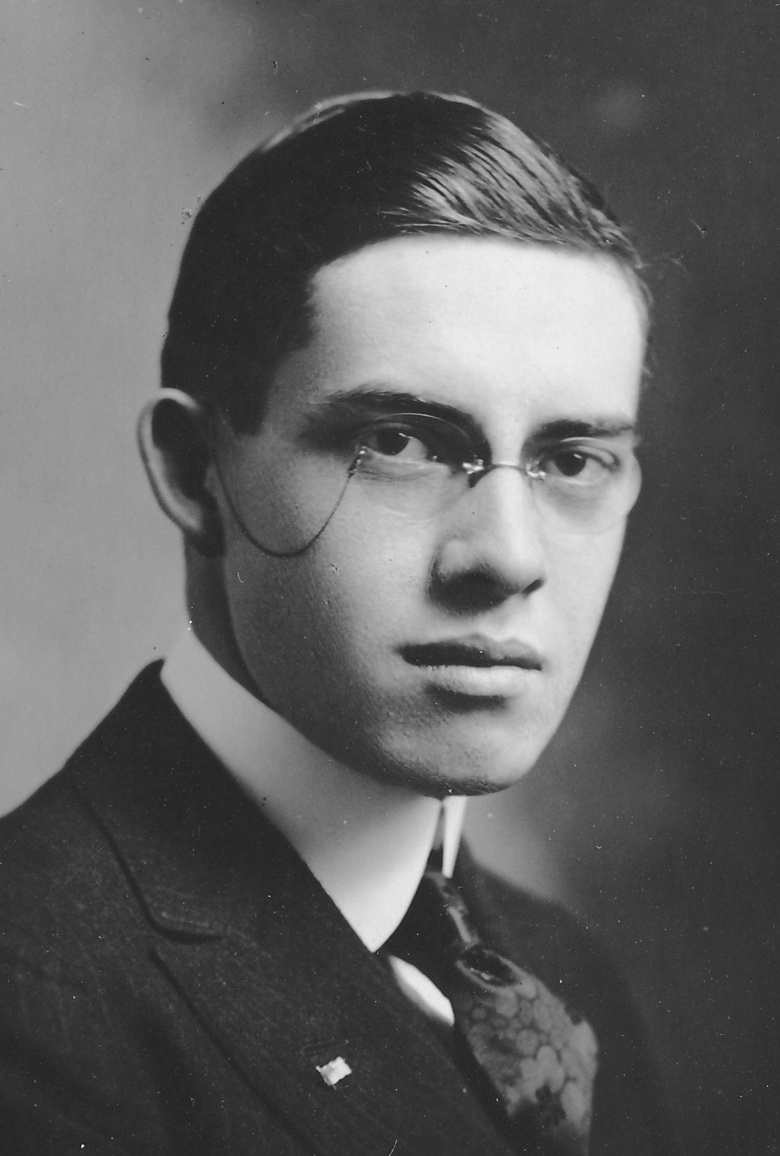 Nathan Russell Tanner (1895 - 1982) Profile