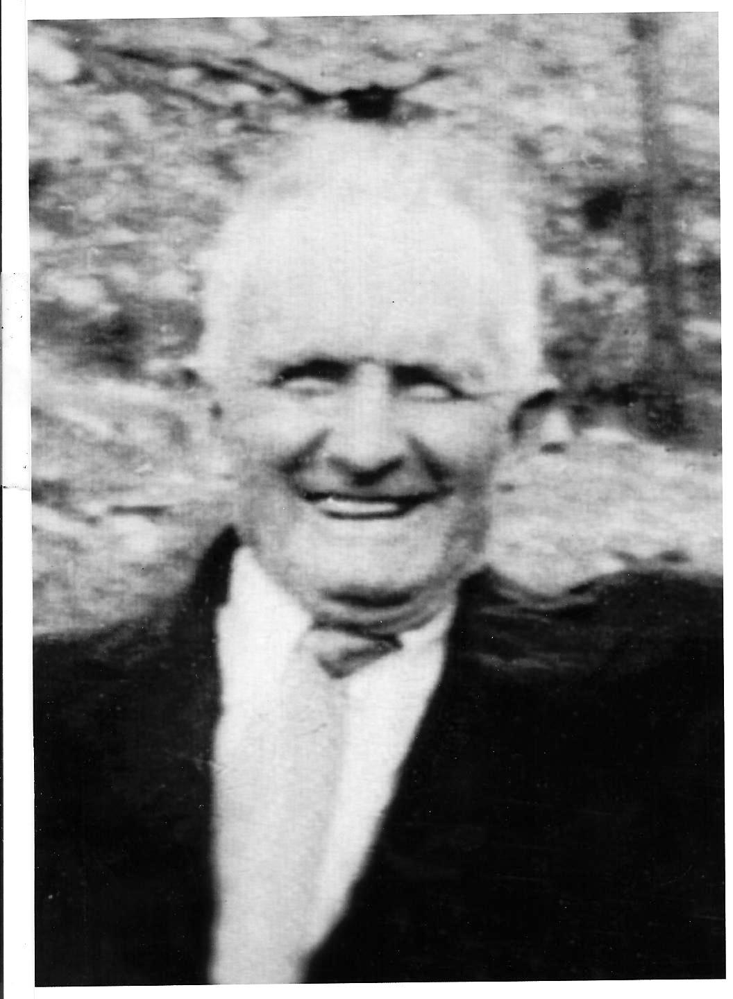 Warren Moroni Tenney Sr. (1861 - 1935) Profile