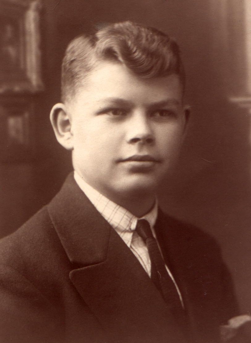 Dee J Valentine (1911 - 2012) Profile
