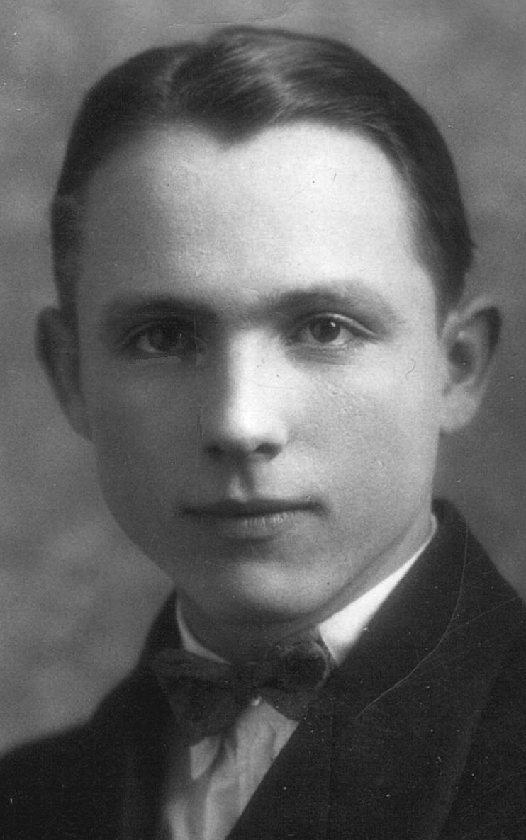 Nicholas Van Alfen (1906 - 1992) Profile