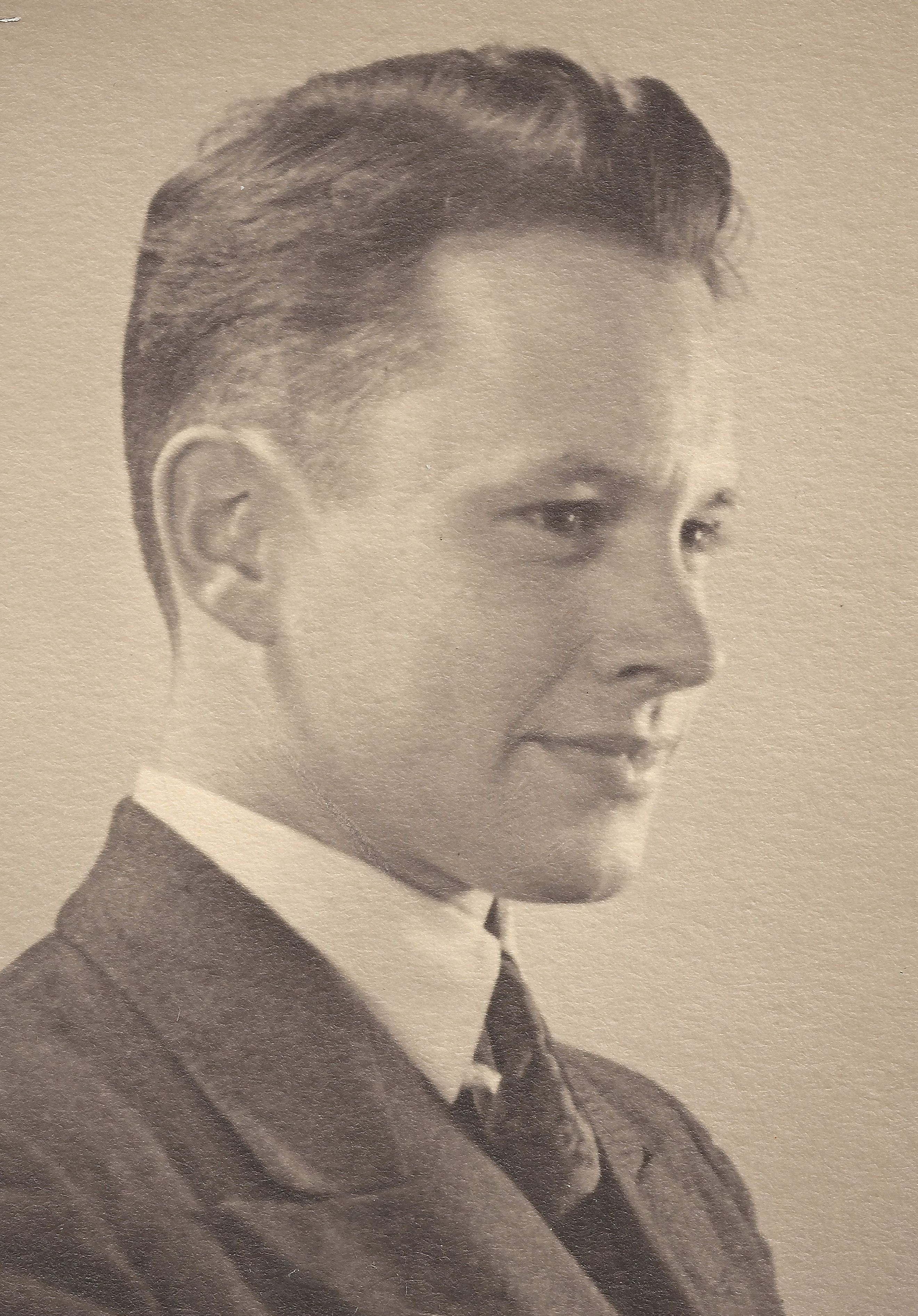 Bertram Trowbridge Willis (1912 - 1997) Profile