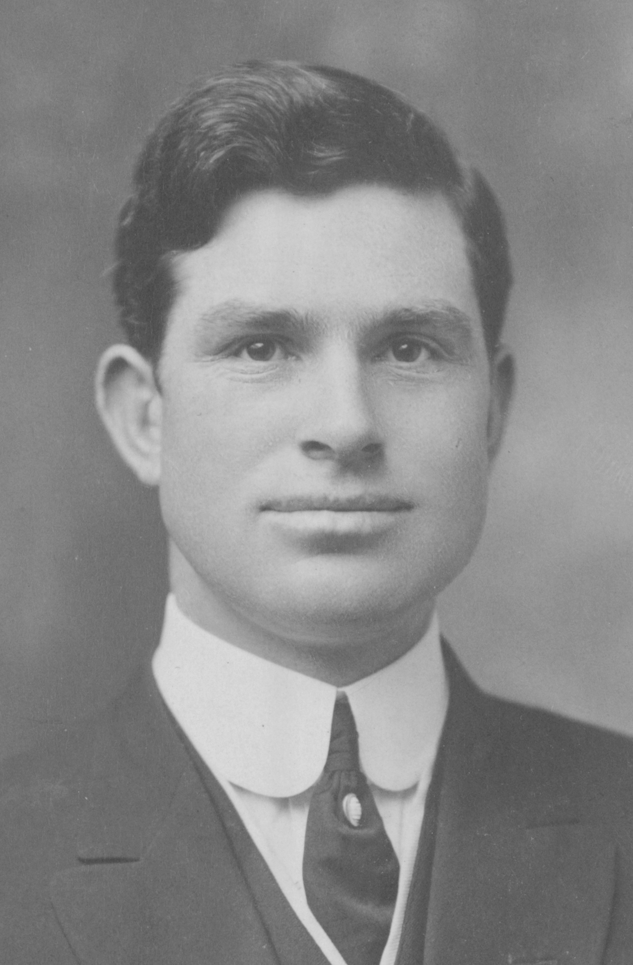 Edward Watkins Jr. (1881 - 1965) Profile