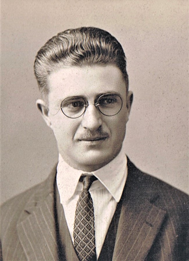 Ernest Baugh Woodward (1900 - 1980) Profile