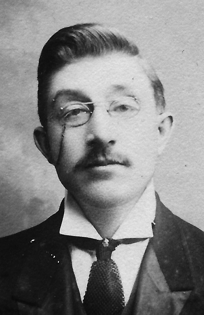 Thomas Reuben Wilks (1879 - 1912) Profile