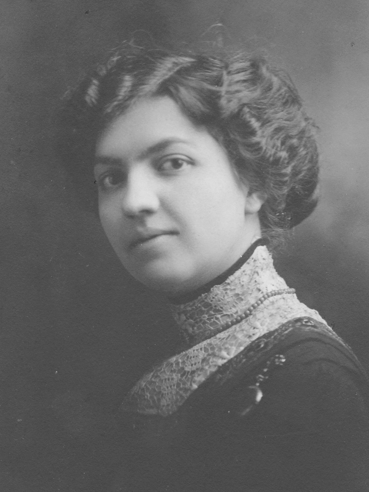 Verna Lisle Wright (1889 - 1949) Profile