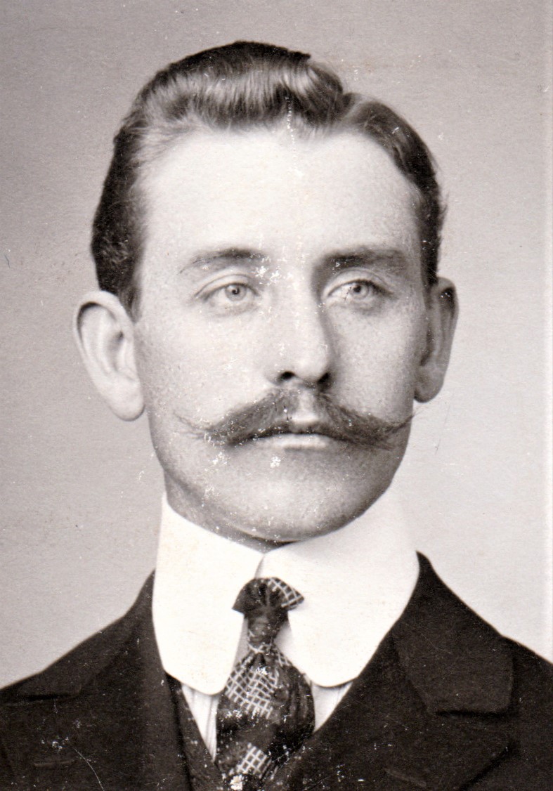 Moses Abraham Zundel (1878-1936) Profile