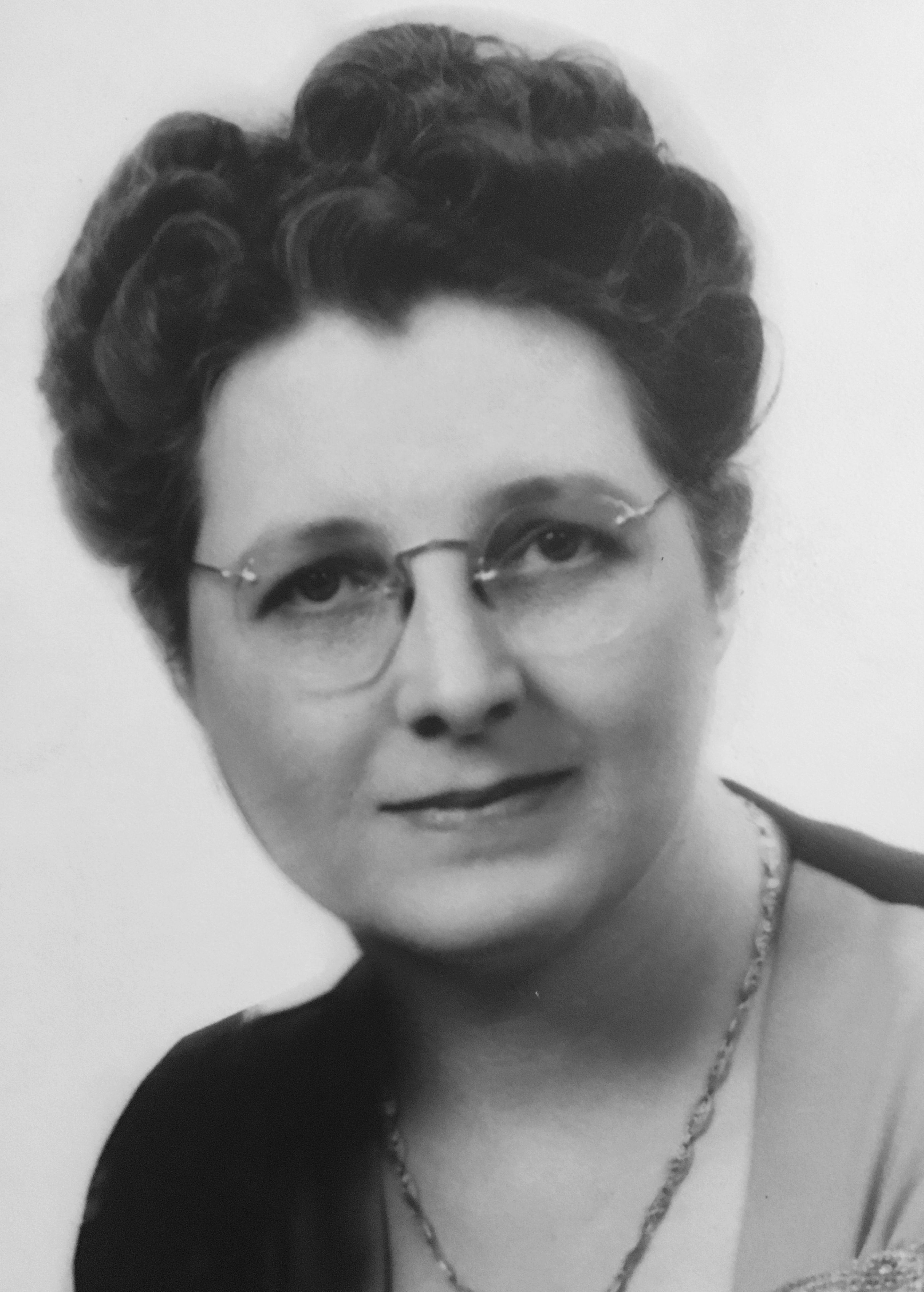 Lucile Bown (1900 - 1947) Profile